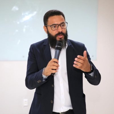 Professor / Poder Judiciário

Governança de TIC e transformação digital - Liderança, organização e processos. Mestre em TI, teólogo, neurocientista e filósofo.