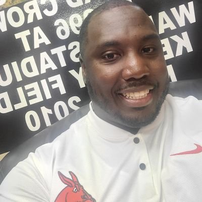 Graduate of RTHS, Monmouth College, WIU | Director of Football Operations @UCMfootballteam | God's Plan! #AttitudeIsAltitude