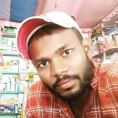 _________Poetry Lover ❣
_________(strong belief in strong man)
शाखों से टूट जाए वो पत्ते नही हैं हम_
आंधीयों से कोई कह दो औकात मैं रहे