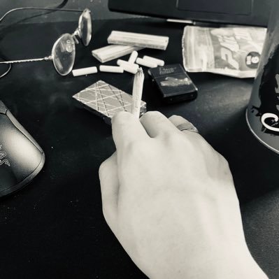 wl763yu77wqr's profile picture. フリーランスでマーケティングしてる人 普段は事業主さんや企業さんと一緒にお仕事してます。 SNSマーケや商品設計をするのが得意 初心者さんが絶対にやっちゃいけない運用を発信していきます。 ちなみに、SNS運用はインフルエンサーが情弱を養分にする為のモノなので初心者は絶対真似しようとしちゃだめだよ。