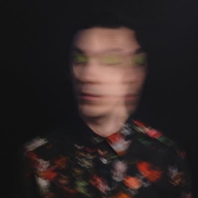 Singer-songwriter, Coffee Enthusiast, Pisces Moon 🌝 New Music: https://t.co/co6NMhbBGn