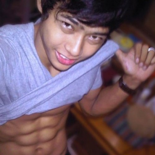 Watts4Yor's profile picture. I'm Asian.