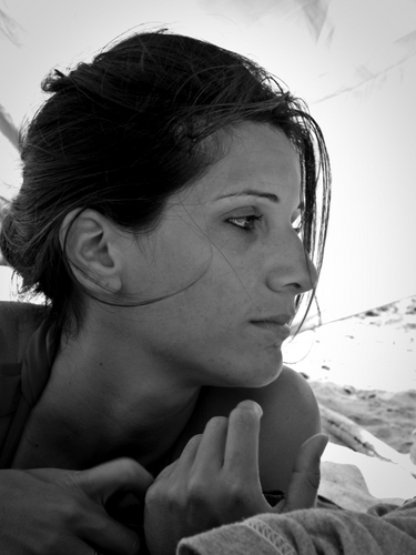 Olá! Seja Bem-vindo! Sou Simone Morais trabalho com fotografia.... Confira mais fotos do meu trablho no meu Blog. http://t.co/Zm1IXTpv5v .