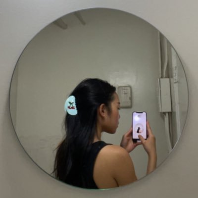 nectarinebean's profile picture. 🥚🕊️⛓️🍸