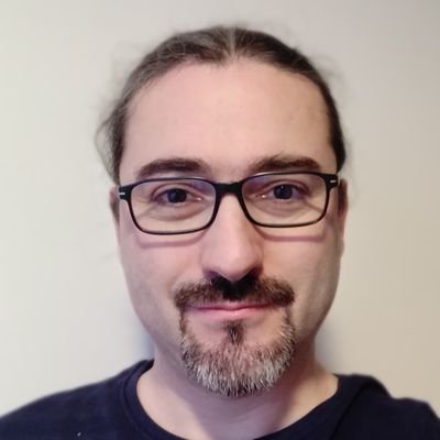 Software developer, amateur jazz pianist. Occasional gamer (on- and offline).
ADHD & astigmatism.