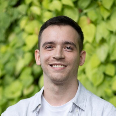 I make apps and websites 🧑🏻💻 Android geek 🤖 Currently building CaptureCat 🐱📷 • Other projects: 🐛 https://t.co/xnQ7yNLu2L 🔫 https://t.co/1uZb59D9C7