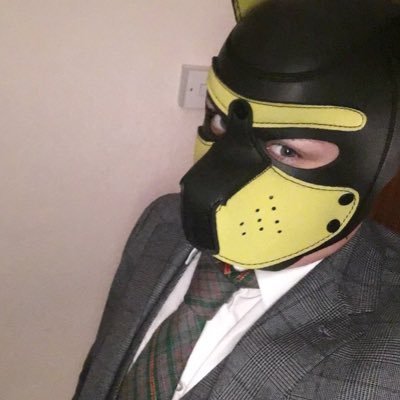 A young pup with the tendency to show off No minors 🔞. https://t.co/WYyJ2A3Uz7