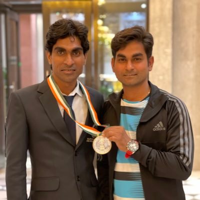 Proud Brother of @PramodBhagat83 | India Para Badminton Athlete | World Rank #1 | Arjuna Awardee & World Championship-2019 | Gold Medalist Tokyo Paralympic