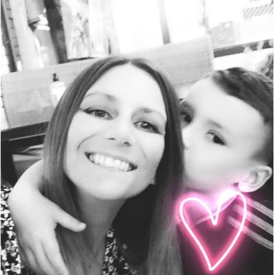 lisa_janehay82's profile picture. 