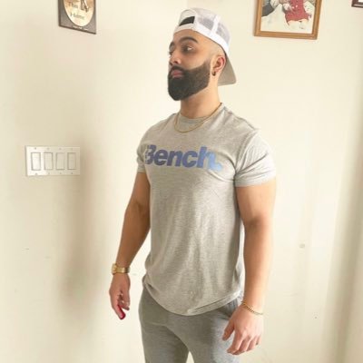 Instagram: @sanghafitness5 / Gym Owner/ Fitness / 28 / Yorku