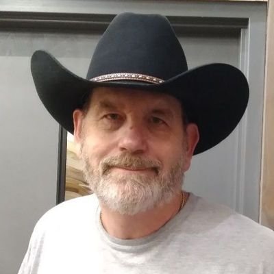 Conservative/Patriot/Country Boy/Cabinetmaker/Loves Montana, Country Music and my beautiful wife Maria!
