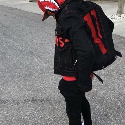 mcm_noah's profile picture. New account made one