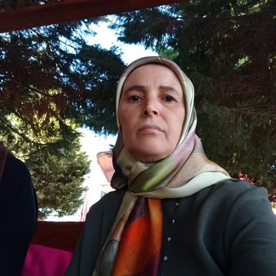 FatmaBalturk6's profile picture. Çok düşünme