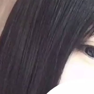 【性に目覚めたら18歳】性欲を受け止めてくれる人探してるよ🐰 童貞とおじさん食べることにハマってる🐰いいね欄は最近の趣味🐰/