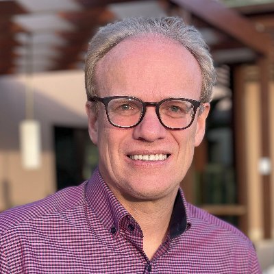 detlevmunz's profile picture. TV-Journalist @SRF #SchweizAktuell #Tagesschau #10vor10. Twittert hier privat.