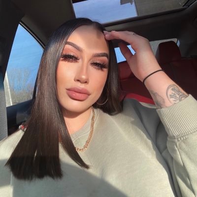 shosh_bessems's profile picture. 