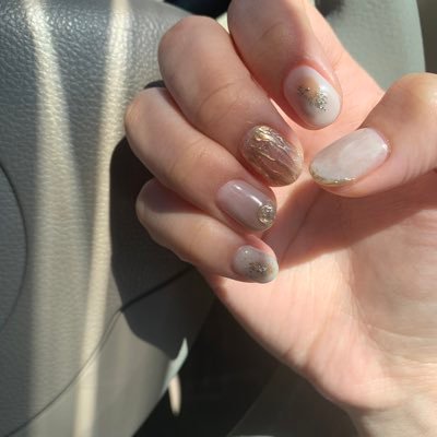 ____nnn28's profile picture. 