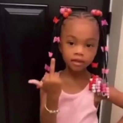 maysdu_'s profile picture. 