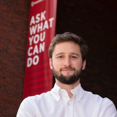 Venezolano. Fellow at @HarvardGrwthLab. Profesor @enlaUCAB. Harvard MPA-ID. Ex-@Ecoanalitica.