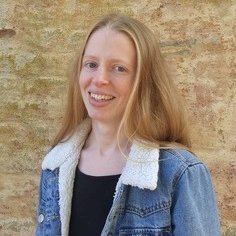 Dr Portia Roelofs Profile