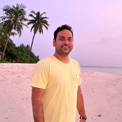 Football, Manchester United Fan, SAP Consultant, Books 📖