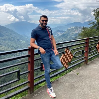 IT Industry analyst. Loves driving, traveling, teaching. Sharing views on tech progress, automotives, sports, well being.