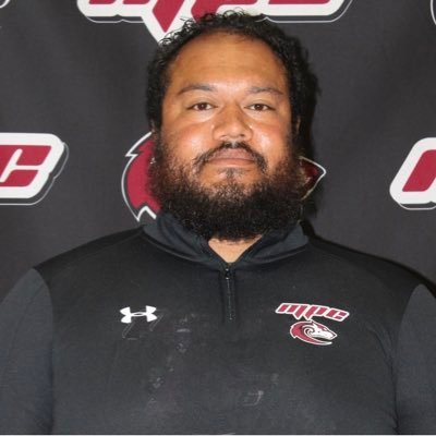 Defensive Line Coach 🏈Monterey Peninsula College (MPC)(JUCO). Private Defensive Line Trainer 831🇹🇴🇺🇸Email:ofahautau308@gmail.com