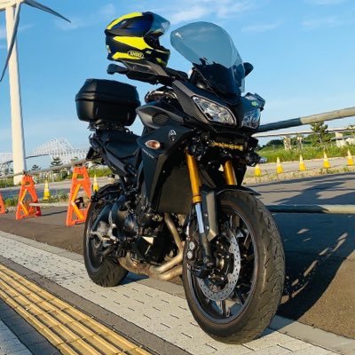 30代 ♂神奈川 / バイク垢 / 既読感覚でいいねします🙇🏻 バイク:現在MT-09Tracer(2015) 、YZ85、CBR250R  以前VTR1000F CB400sfVⅢ KSR110ソロでぷらぷらすることが多いです ときどきYZ85でFSWカートコース走ってます 気軽に声掛けて下さると嬉しいです！