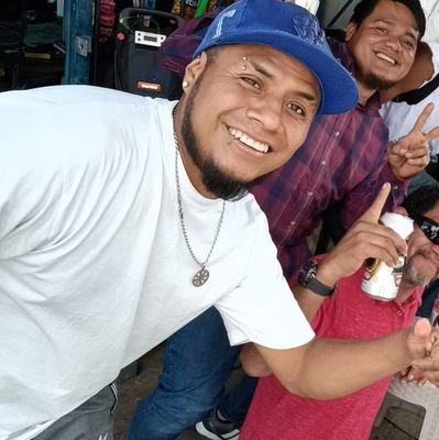 La vida es bella hay q disfrutarla al máximo