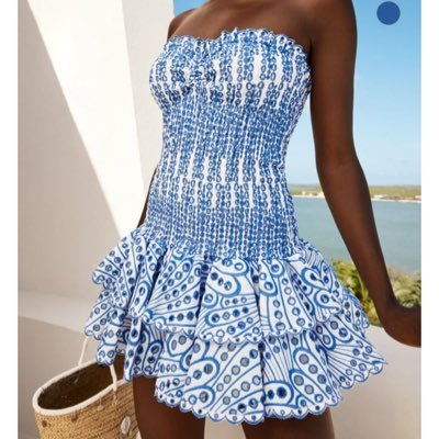 Deedeethedivine's profile picture. Carrot cake, honey kisses, sugar dip, special Misses. On the phone with my mommas ☎🪞🪩🏹🩴