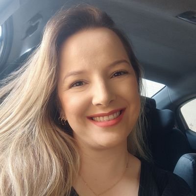 lorenalouvor's profile picture. 