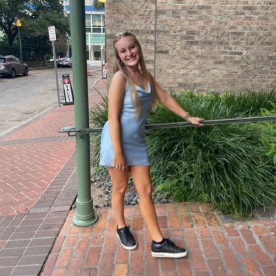 ClaireIsabelle8's profile picture. L.S.❤️