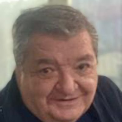 Ciudadano que trabaja de juez. Defiendo el derecho de opinar de todos, cualquiera que sea su pensamiento o condición.
