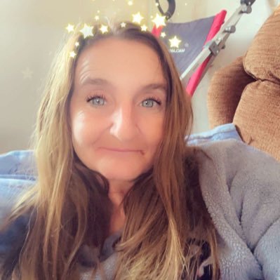 Hi my name is Stacey I’m managing director at swag Jagger mentoring and motivational x we are a charity doing mentoring and awareness and motivational speaking