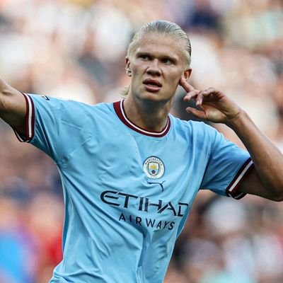 Mcfc OK!!!💙
I have been a cityzen my whole life💙🇧🇼
Amount of games I have been too in my life:17
Favourite player :Rubendias💙💙
City for life!! 🇧🇼
