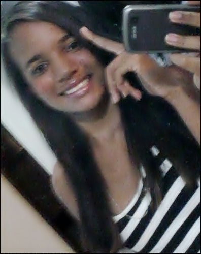 , Acredite em você , pois é só você que pode se auto julgar.Ouse, arrisque e nunca se arrepennda. Não Desista jamais e saiba valorizar quem te ama, esses sim me