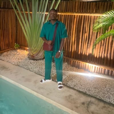 You get one chance live for YOUR dreams no one else’s all praises and thanks to Jah. korle gonnor mi homeland🇬🇭🇬🇭