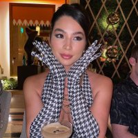 Caroline(@carolinekwan) 's Twitter Profile Photo