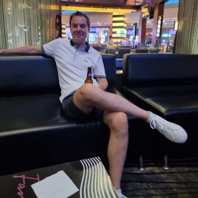 adliv80's profile picture. Keen sports watcher, keen traveller, slightly less keen runner. BFC 🍊