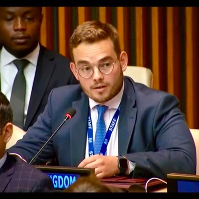 British 🇬🇧 Diplomat working at @FCDOgovuk - part of @UKUN_NewYork 🇺🇳 - leading on 🇸🇾 and 🇾🇪. Formerly of consular. All views my own.