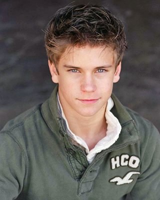 mytweeturtreat's profile picture. I follow back and have some pretty hilarious tweets.