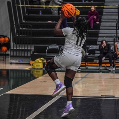 |C/O 2024 🏀| 5’3✨|WGHS💚|PG/SG| GPA 3.8| AAU ~ Team Huncho Future 2024🎒