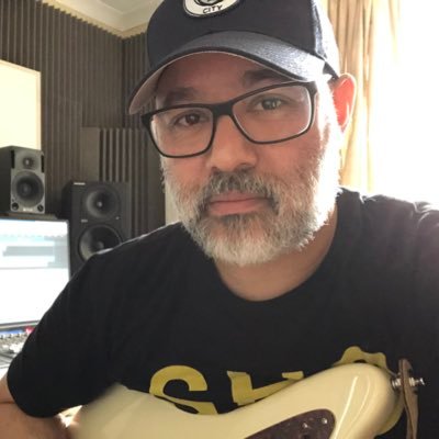 Music, #shoegaze, mbv, vinyl panic buyer, failed musician/producer, guitarist, Software/Web Developer, Manchester City, Miami Dolphins, Star Wars, sunsets.