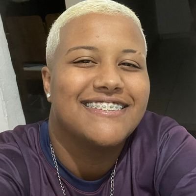 Julgue menos, ame mais 🍃@fluminensefc / 18years 💖 / Geminiana ♊️/ zap: 998527475 😗 / insta: pinheiro_jai 💖/ Dinda do J.M & do A.T 💙