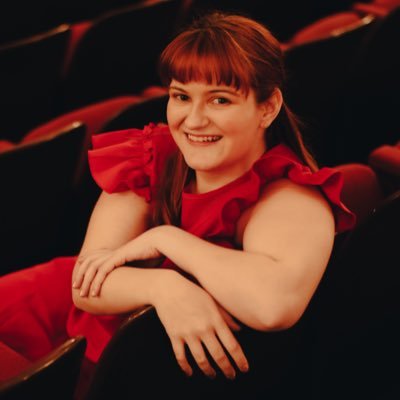 wells college theatre and dance ‘23 🎭 @TheatreWells || dcp ‘23 alumni 🎆🏰✨