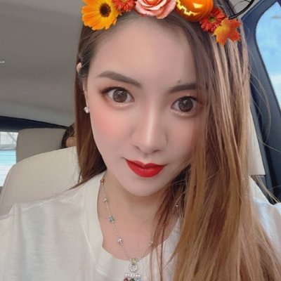 Just a simple Taiwan Woman, enjoying the simple little things in life )♥️♥️♥️, 1982/8/13 August, Real relationshi. DM’s friends