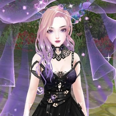 Sybillaaa_'s profile picture. Not real account