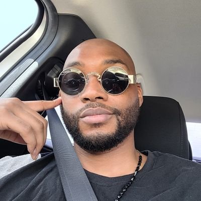 •Former Pro Wrestler
•US veteran
• Let me be your manager
•co-host on the @the3countpod podcast
•G.O.B prod
Podcast collaboration: ctbrownwrestling@gmail.com