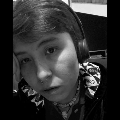 level 28🛸| Intento de Streamer | Anything black |Fucked up | Rockstar in repair |Chica gamer 🏳️🌈 |🎥YT:KBFERLUCHI 🎮Twitch:KBFERLUCHI 📍COLOMBIA 🇨🇴