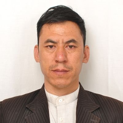 fbrwry's profile picture. ************